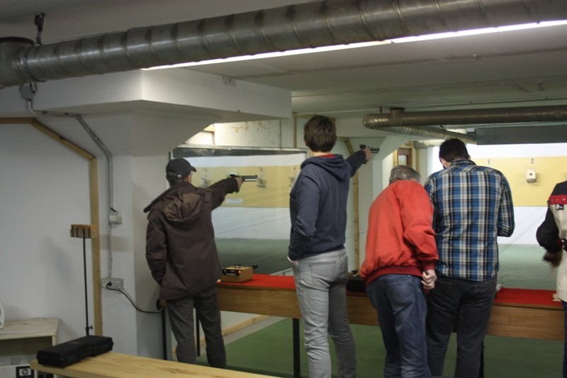 Strijelci streljačkog kluba rovinj u Puli na natjecanju