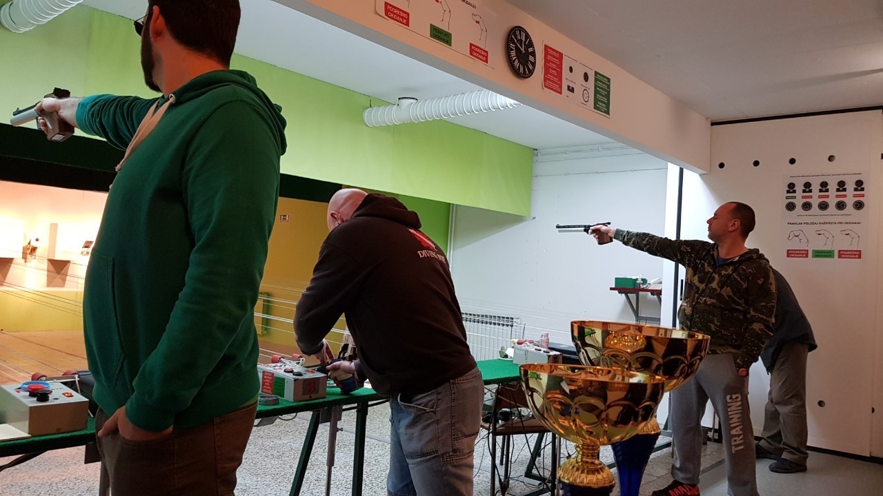 Natjecanje u sprotskom streljaštvu 10m zračni pištolj i puška