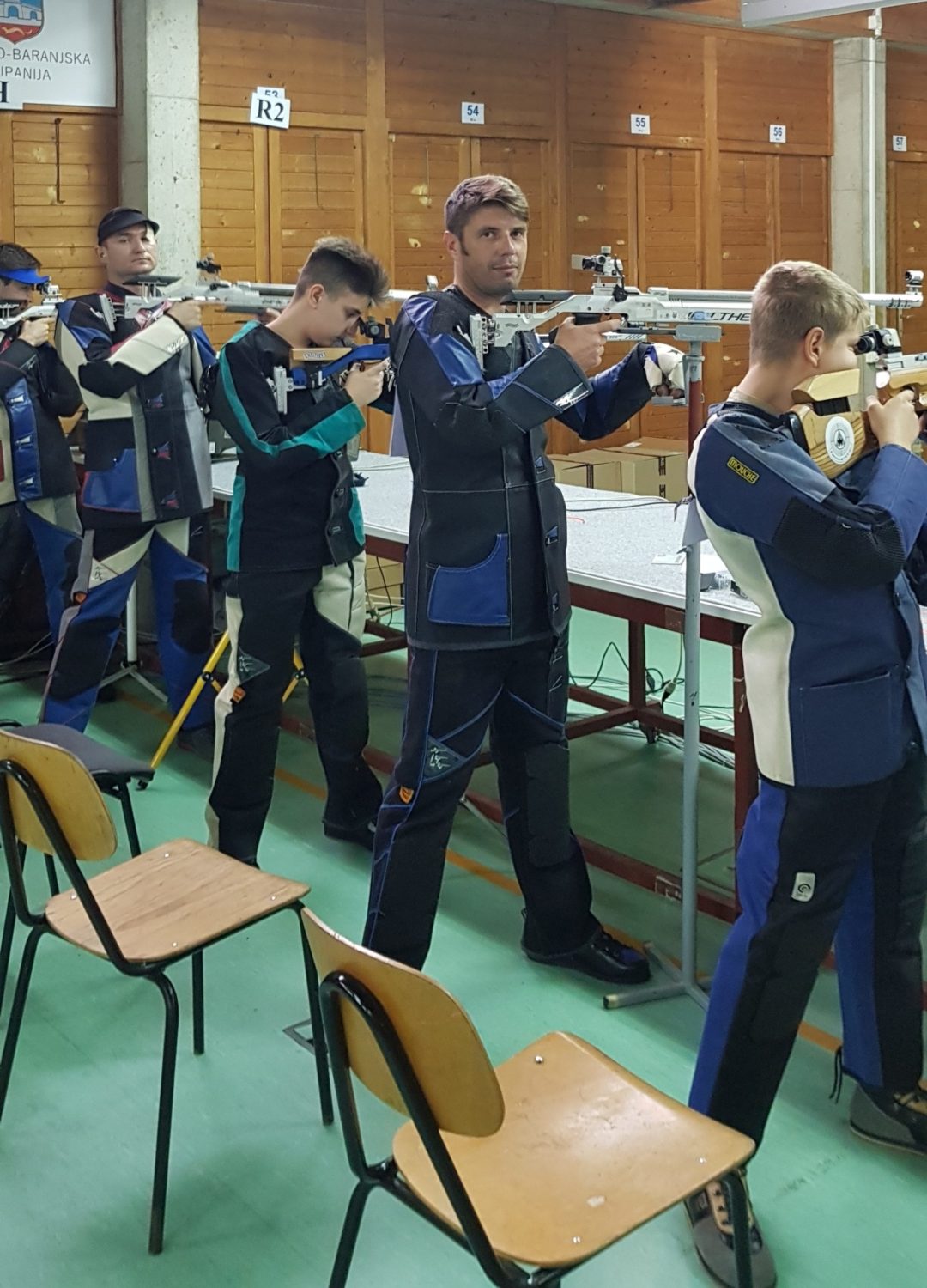 Strijelac SK Rovinj na liniji Franko Licul Rovinj-Rovigno streljaštvo